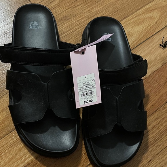Wild Fable Women's Black Slide Sandals - Picture 1 of 1